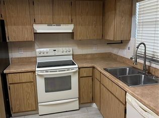 4955 Pepper Cir #B-206, Naples, FL 34113