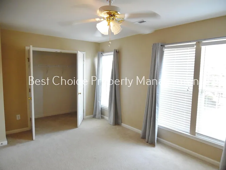 354 Moonstone Dr — Photo 13