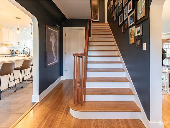 5th image of 3305 N 30th Street
