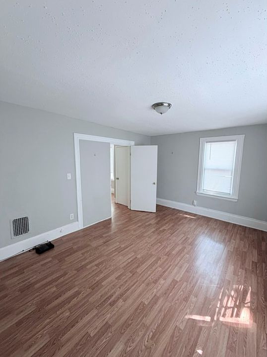 1st image of 963 Sherman Ave #2