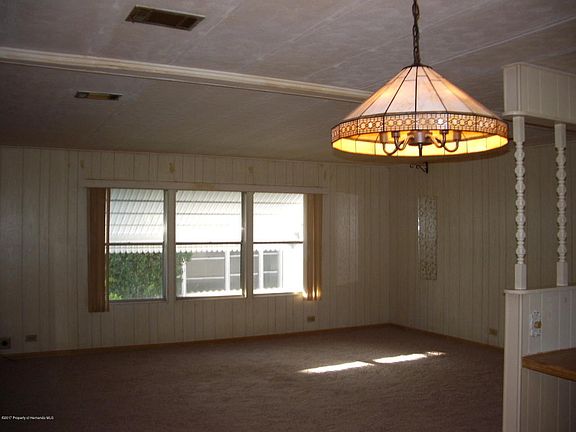 3rd image of 14621 Brookridge Blvd
