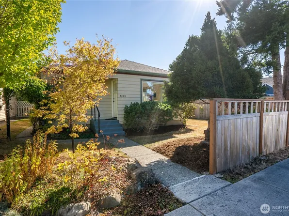 2208 Jaeger Street, Bellingham, WA 98225