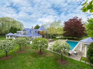 462 First Neck Ln, Southampton, NY 11968