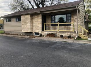 302 W 1st Ave, Coal Valley, IL 61240