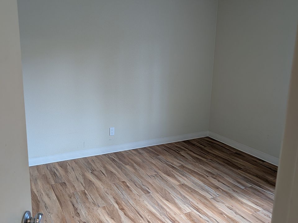 1st image of 2098 Via Las Cumbres #1