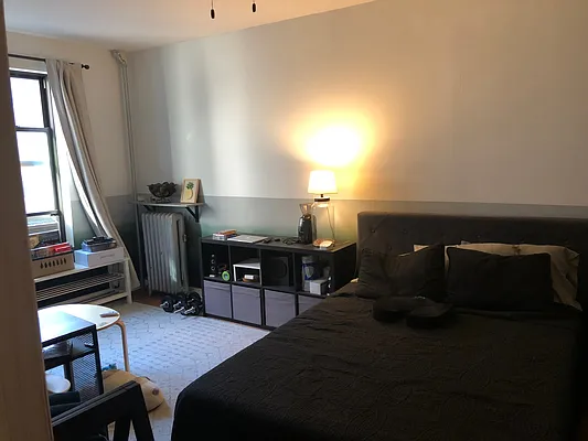 Rented by Compass | media 10