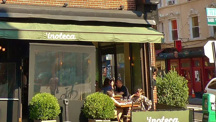 Rented by Park Property Advisors | media 35