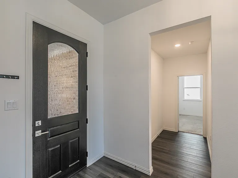 1504 Escondido Dr — Photo 8