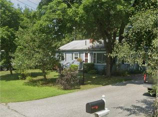97 Manor Rd, Concord, NH 03303