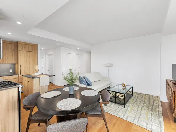 24-16 Queens Plaza South image 1 of 10