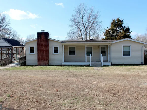 12040 Mount Rose Dr, King George, VA 22485