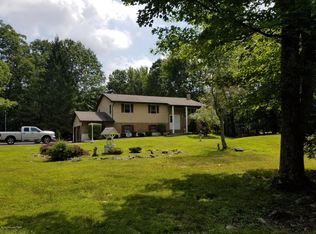 1106 Browning Rd, East Stroudsburg, PA 18301