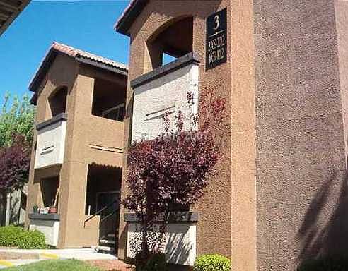 3rd image of 2615 W Gary Ave Unit 2005
