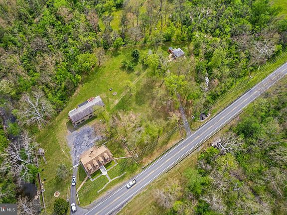 3rd image of 3593 & 3579 Strasburg Rd