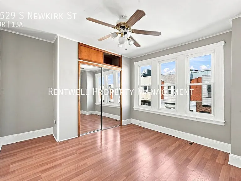 1529 S Newkirk St — Photo 18