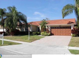 9395 Lake Serena Dr, Boca Raton, FL 33496