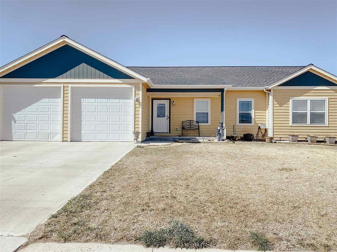 2613 2nd St Ne Watford City Nd 58854 Mls 210666 Zillow