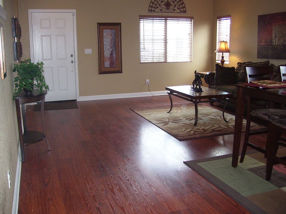 Gorgeous flooring