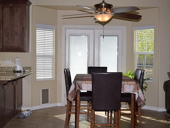 4th image of 8022 S Jackson Lake Dr