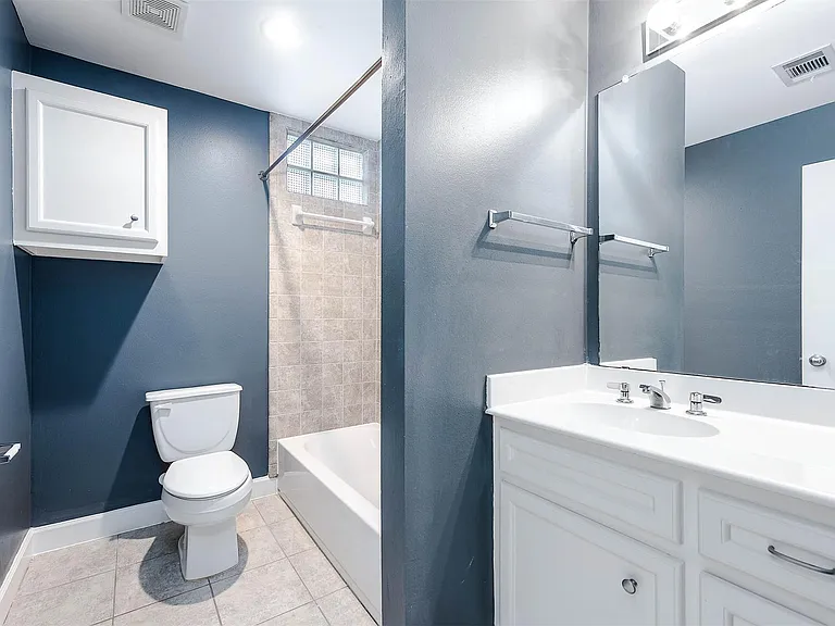 7650 Springhill St #704 — Photo 12