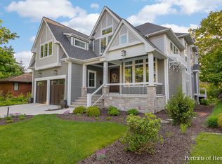 831 Santa Maria Dr, Naperville, IL 60540