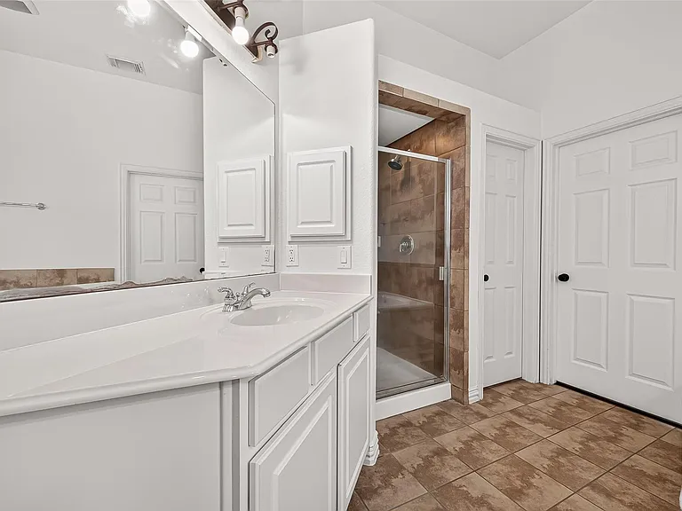18 Petal Park Pl — Photo 46