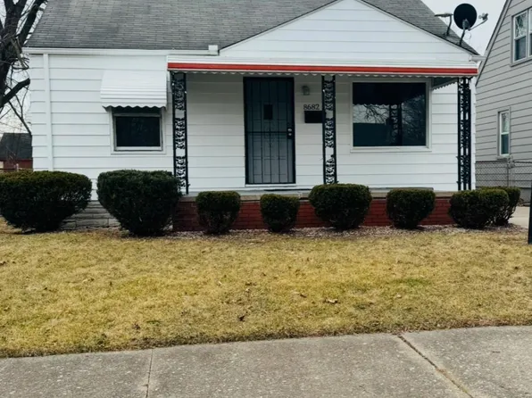 8682 Fielding St, Detroit, MI 48228