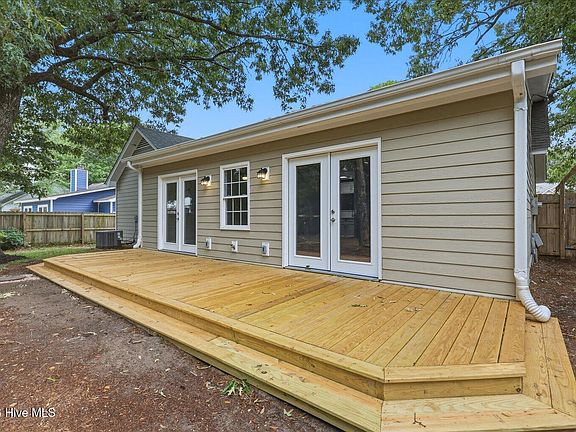 4th image of 1406 Faulkenberry Road