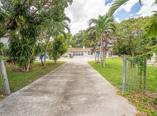 5613 Pierce St #2, Hollywood, FL 33021