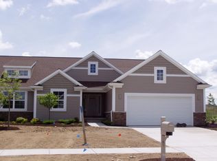 1219 Wineleaf Ln, Dewitt, MI 48820
