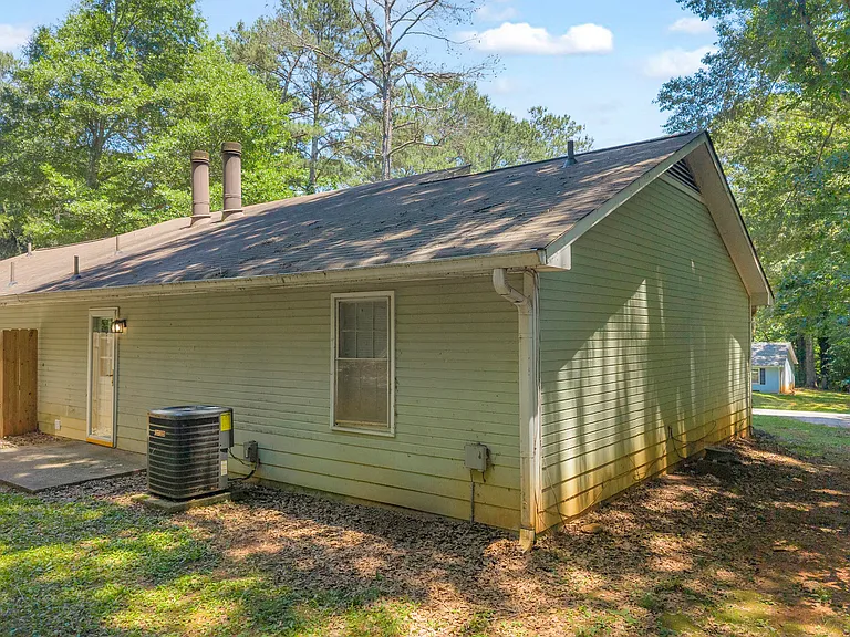 153 Creekwood Dr — Photo 15