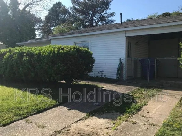 4916 Bark Ln, Virginia Beach, VA 23455