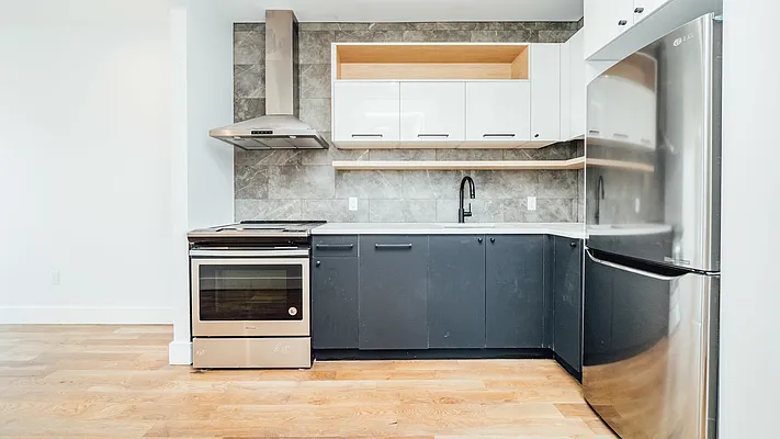 Rented by Nooklyn NYC LLC | media 26