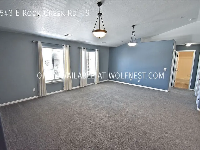 3543 E Rock Creek Rd #9 — Photo 2