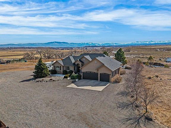 3rd image of 9838 5650 Road