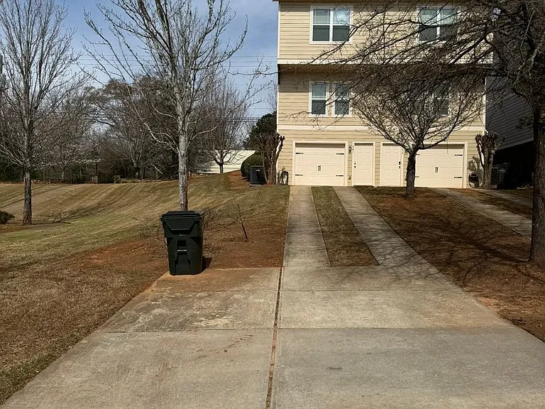 381 Whitehall Rd — Photo 21