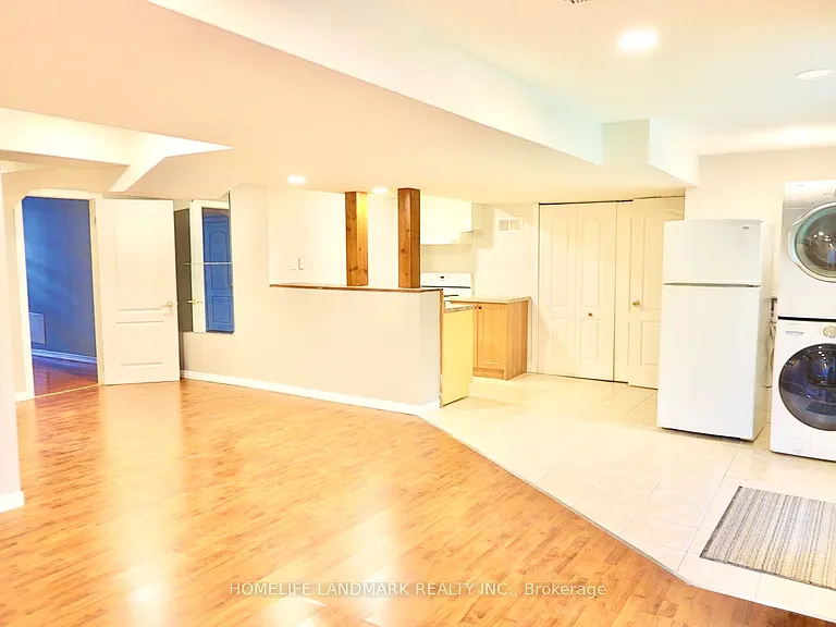 49 Williamson Dr W — Photo 8