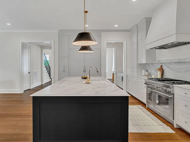 4411 Westlawn Dr — Photo 20