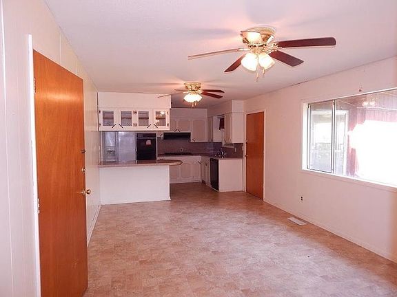 4th image of 805 Skyline Dr