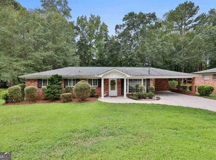 140 Spring St, Fairburn, GA 30213