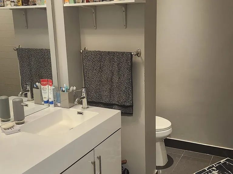 160 Vanderhoof Ave #306 — Photo 25