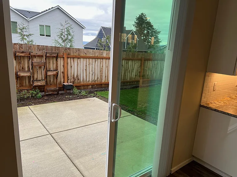 3115 Lewis Ave — Photo 18