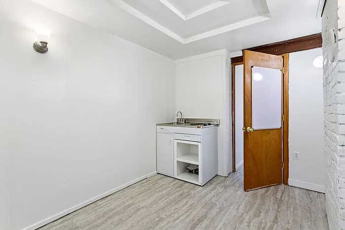 801 SW Green Ave — Photo 8