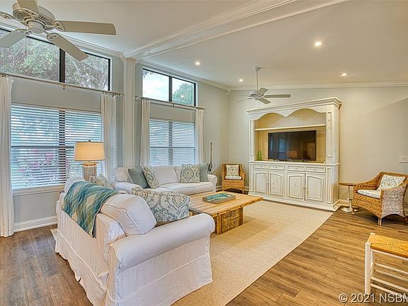 2nd image of 78 Heather Point Ct