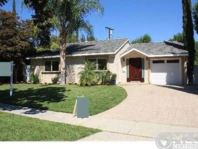 18245 Sugarman St, Tarzana, CA, 91356