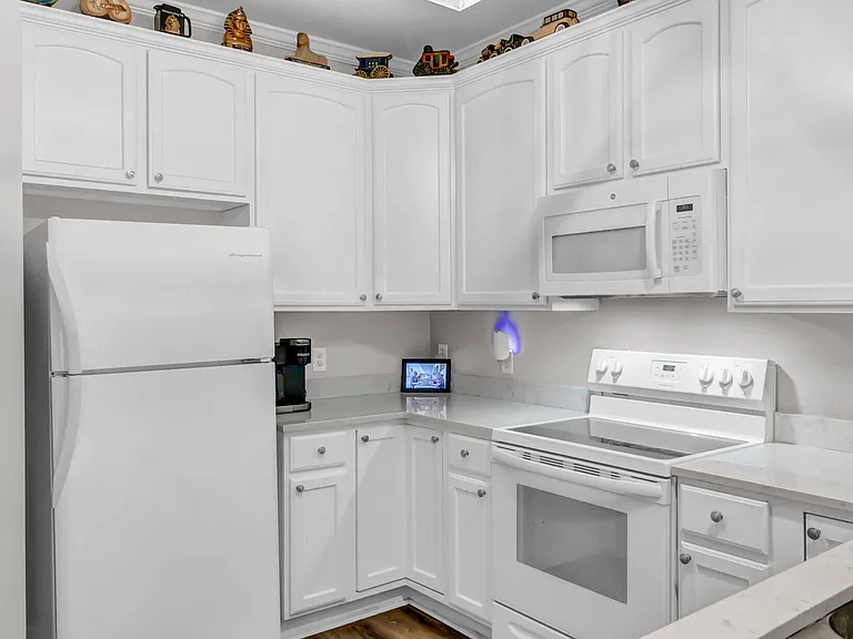 2393 Folly Rd #2F — Photo 12