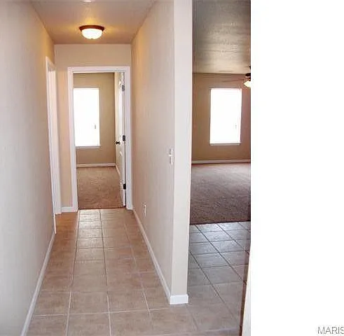 102 Edna St — Photo 9