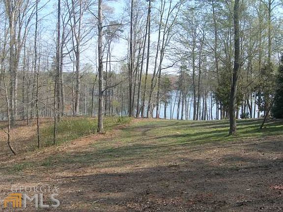 2nd image of 2223 Sidney Dr