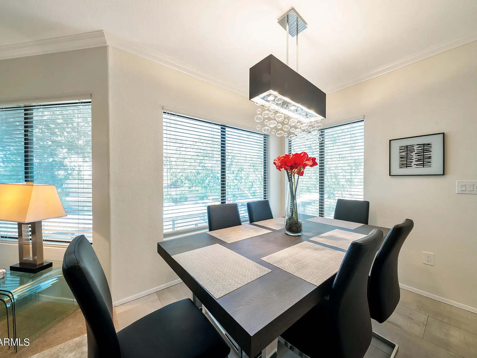 3 bed, 2.0 bath, 1230 sqft, $2,750 — Photo 2