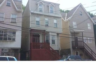437 E Norwegian St, Pottsville, PA 17901